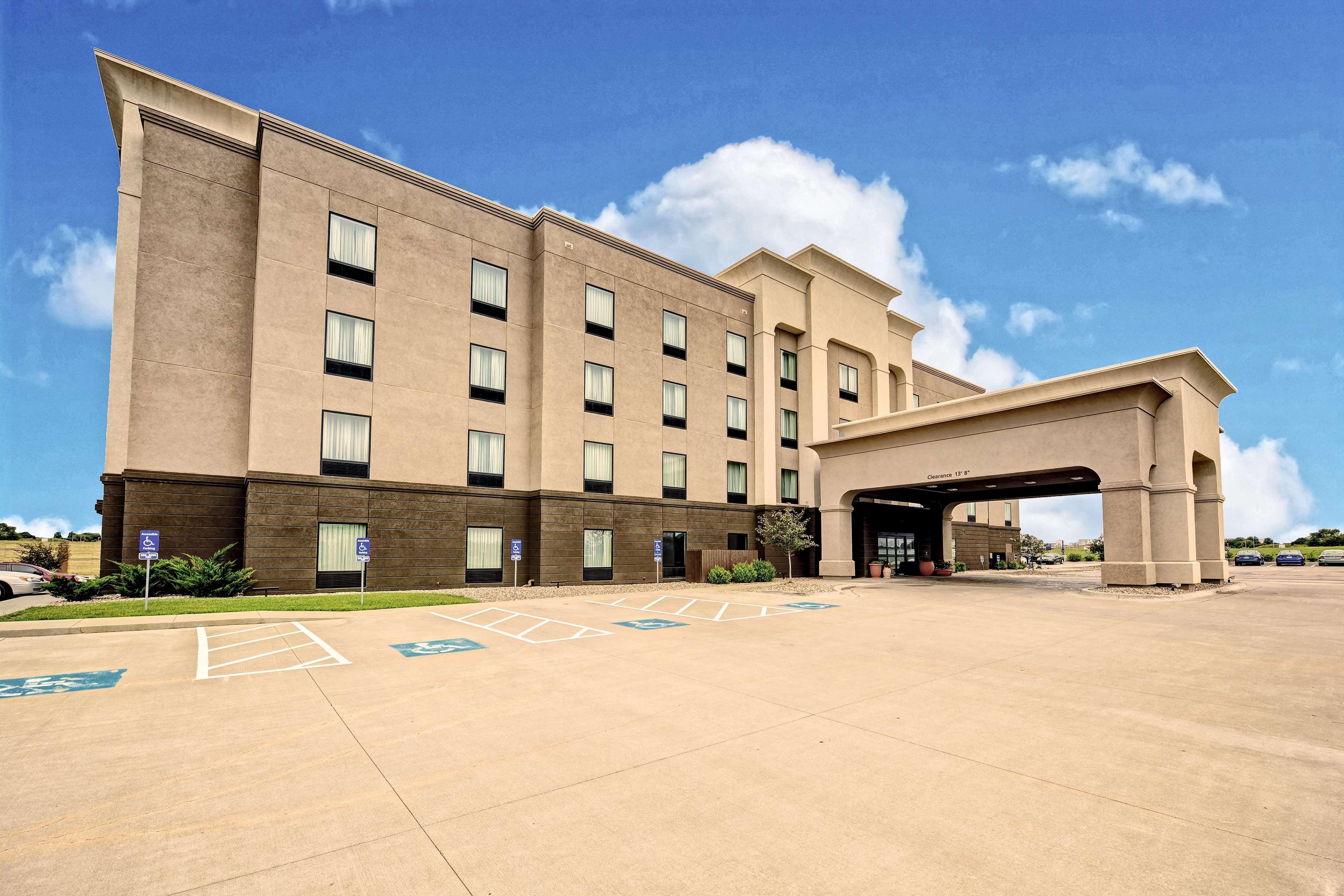 Hampton Inn Belton/Kansas City Εξωτερικό φωτογραφία